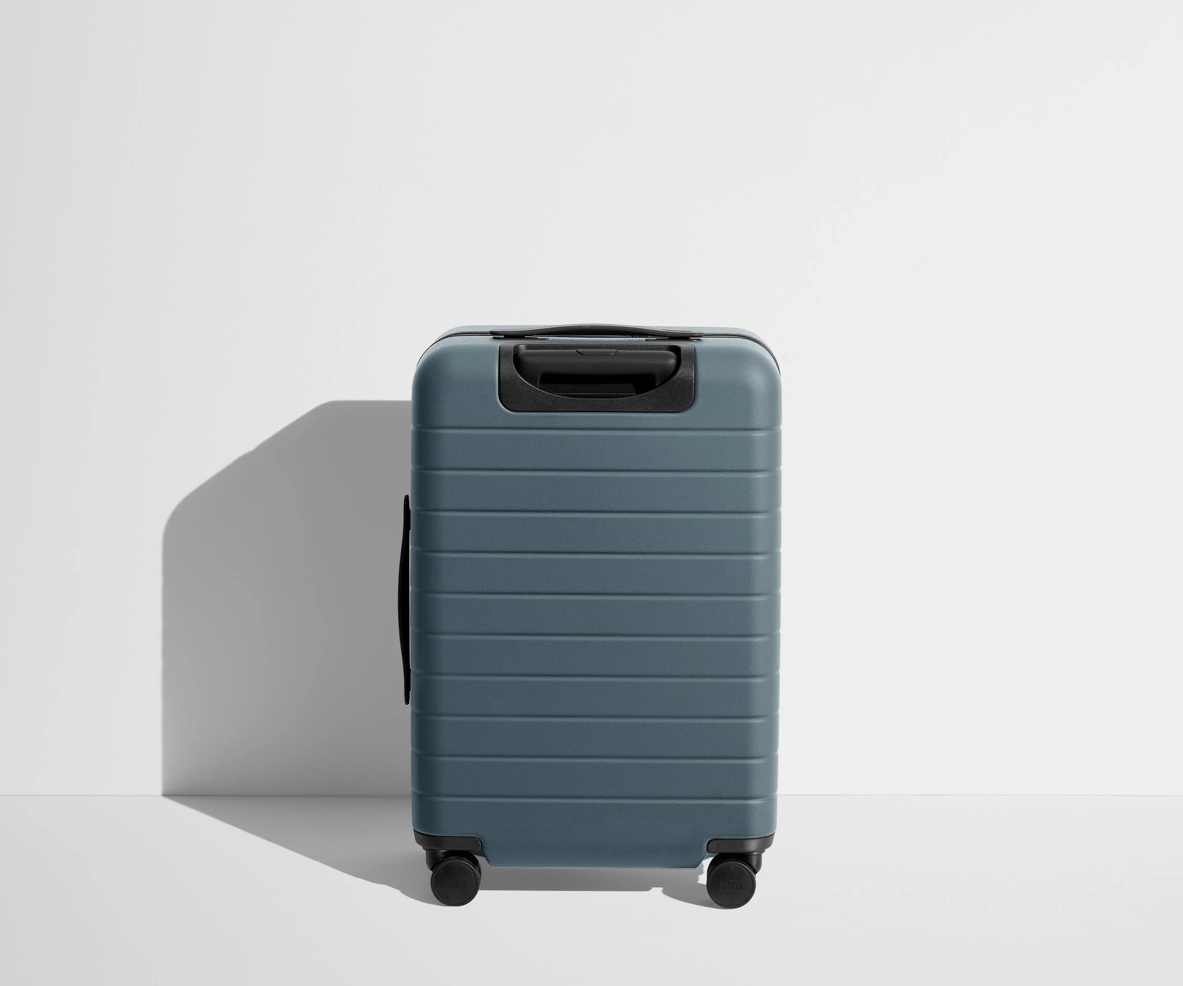The Bigger Carry-On Flex in Coast Blue - Image 8