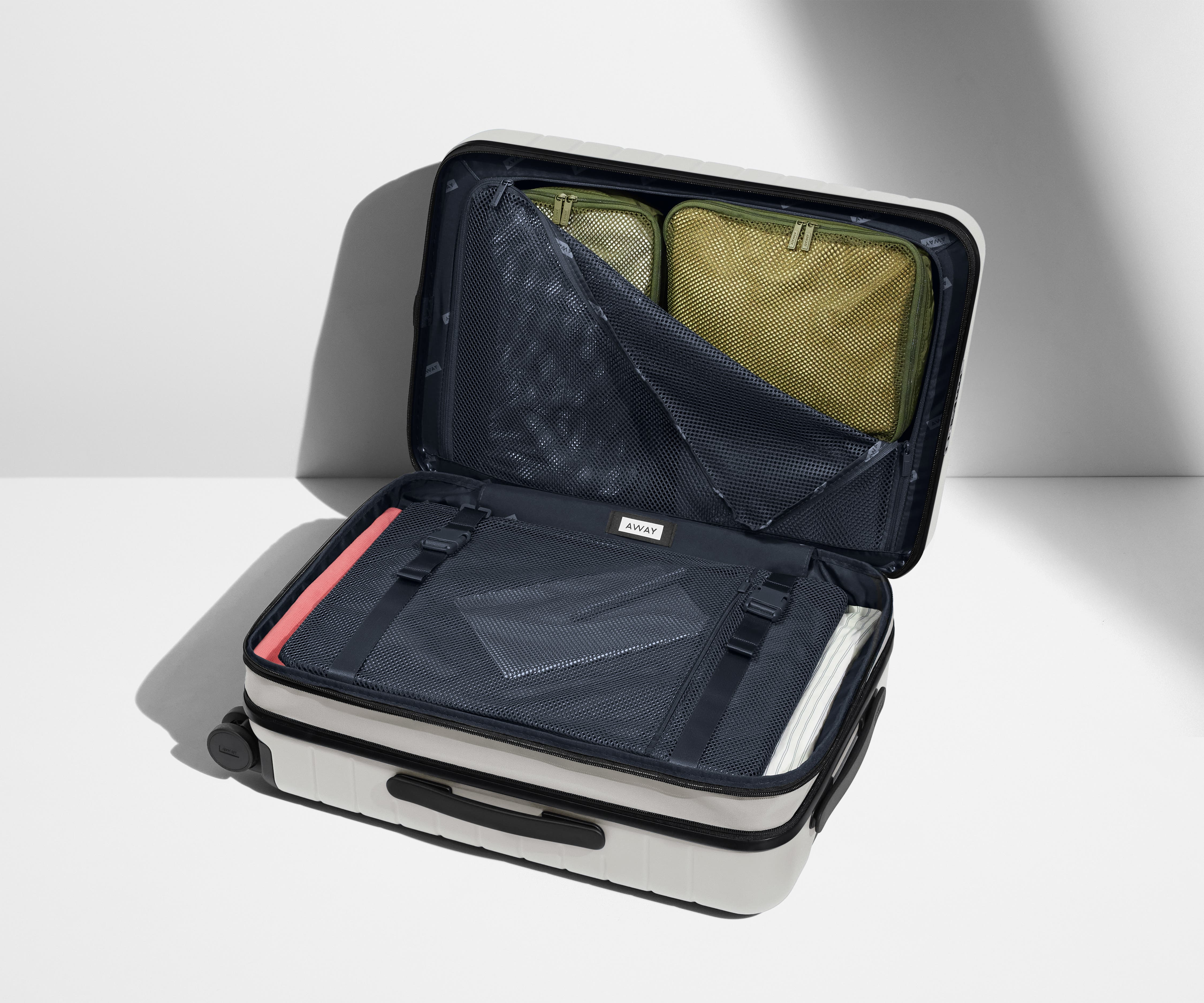 The Carry-On Flex in Cloud Gray - Image 6
