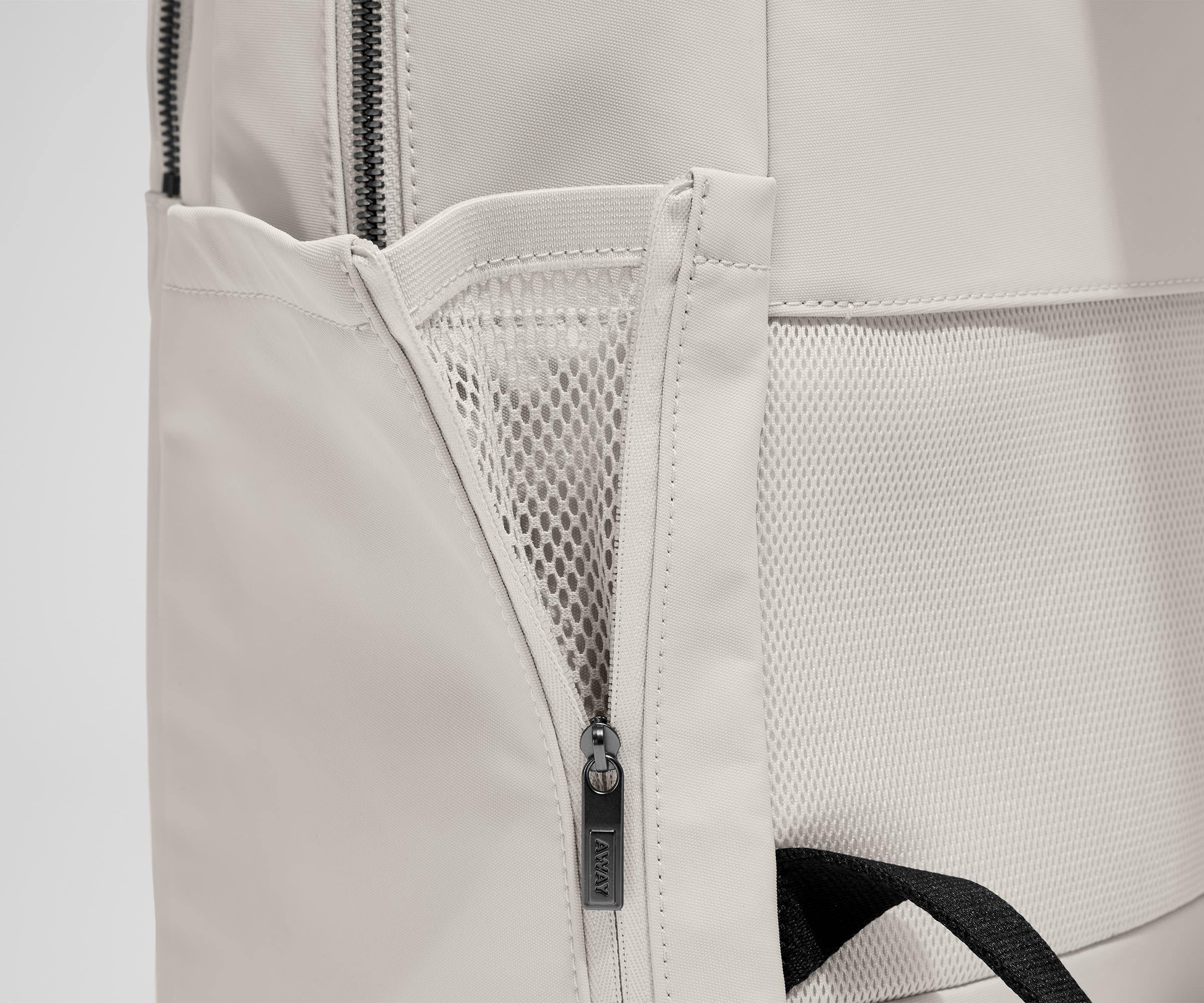 The Commuter Backpack in Cloud Gray - Image 7