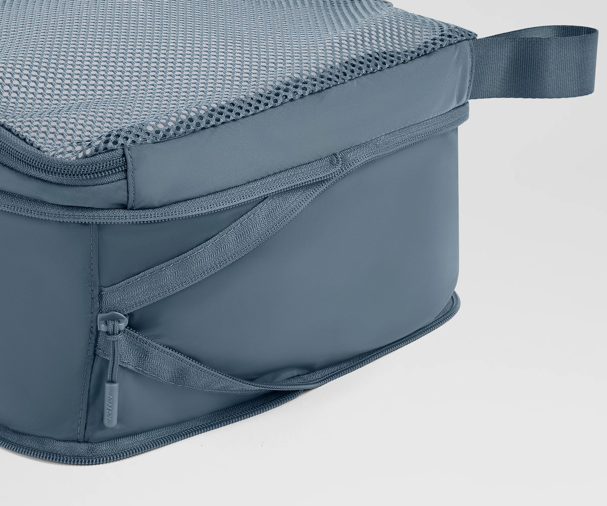 Compression Packing Cubes in Coast Blue - Image 3