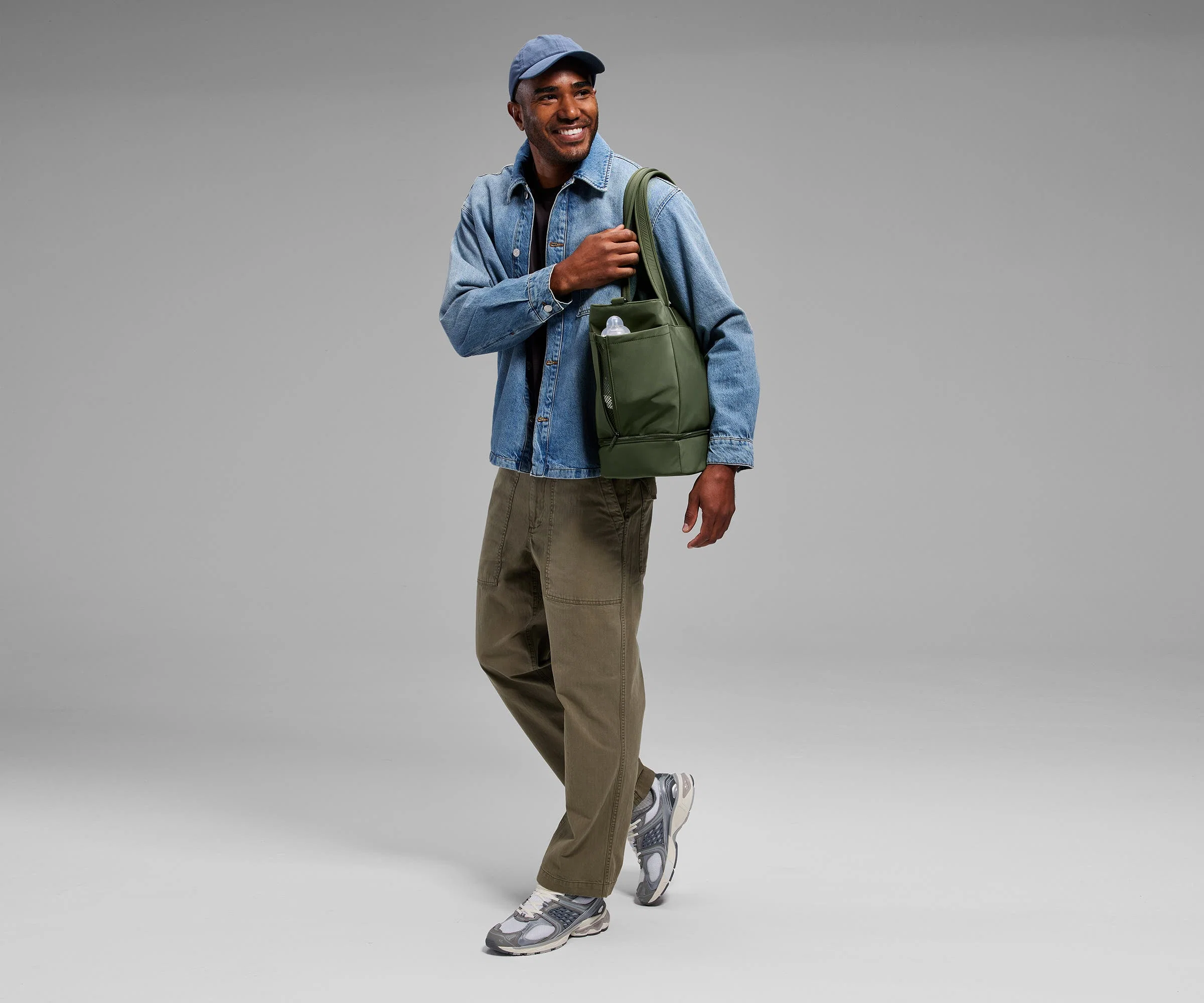 The Double Diaper Tote in Olive Green - Image 10