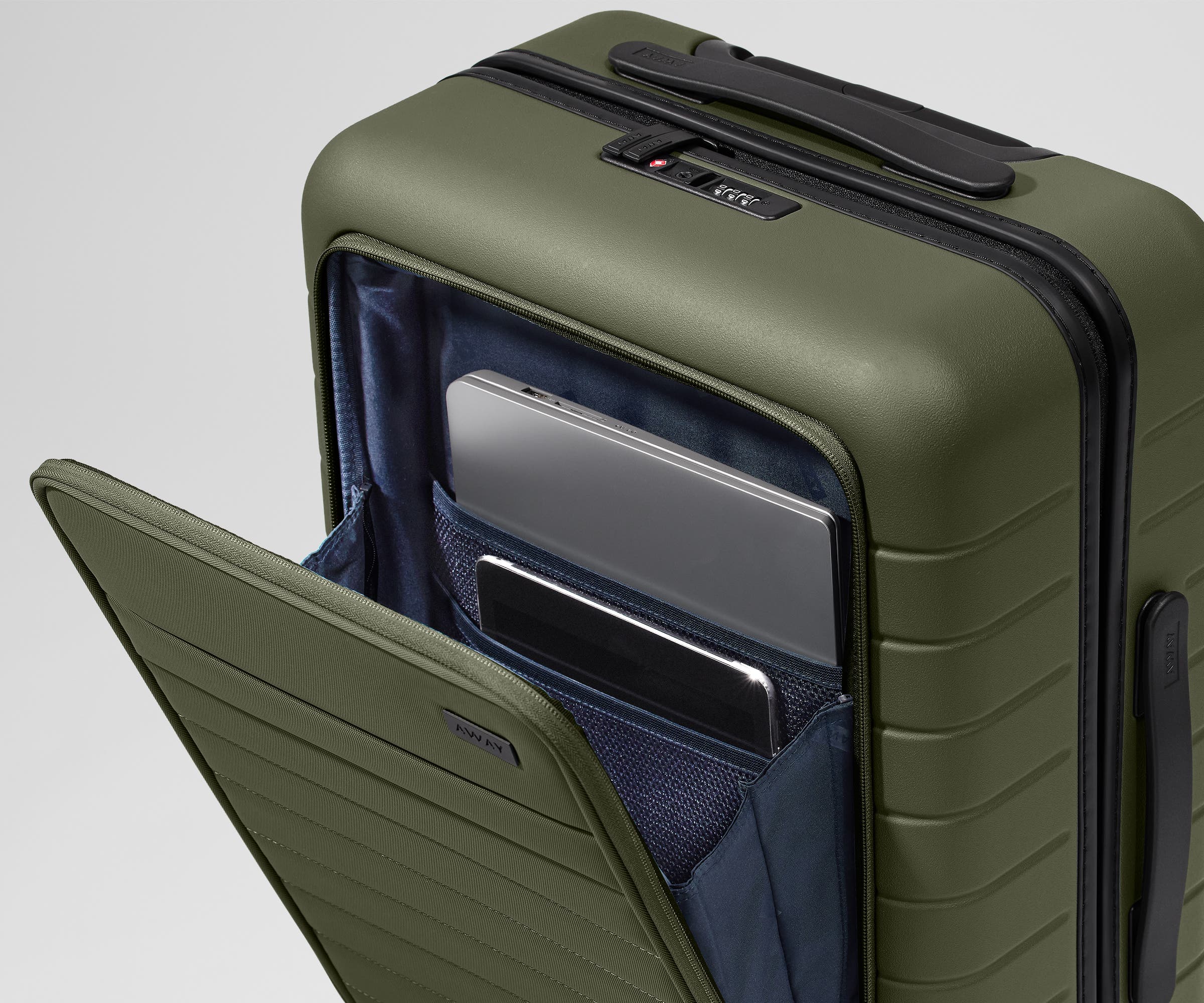 The Executive Carry-On in Olive Green - Image 5