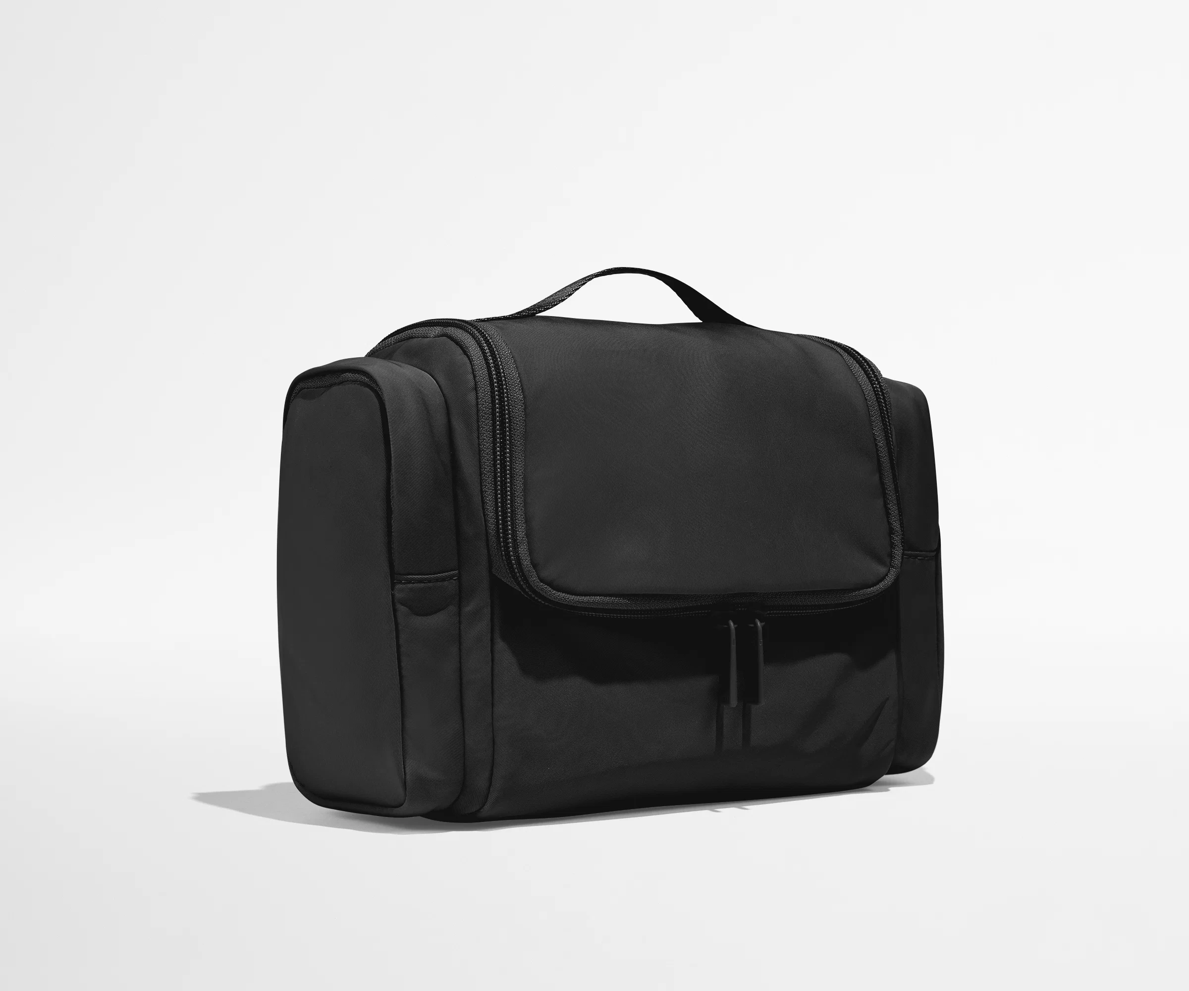 Featherlight Hanging Travel Vanity in Jet Black - Image 6
