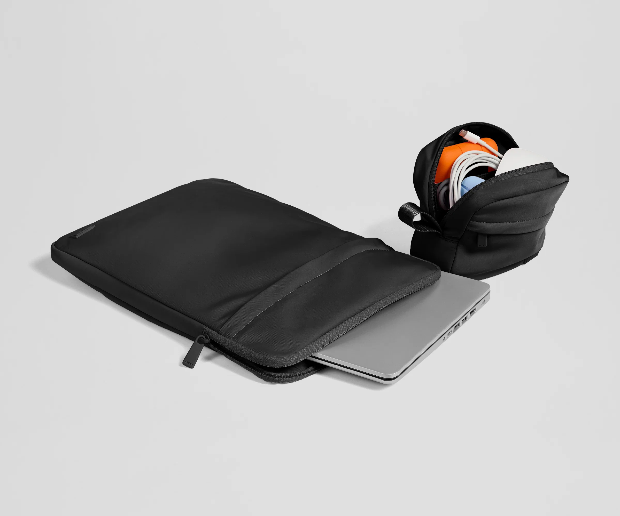 Featherlight Tech Set in Jet Black - Image 2
