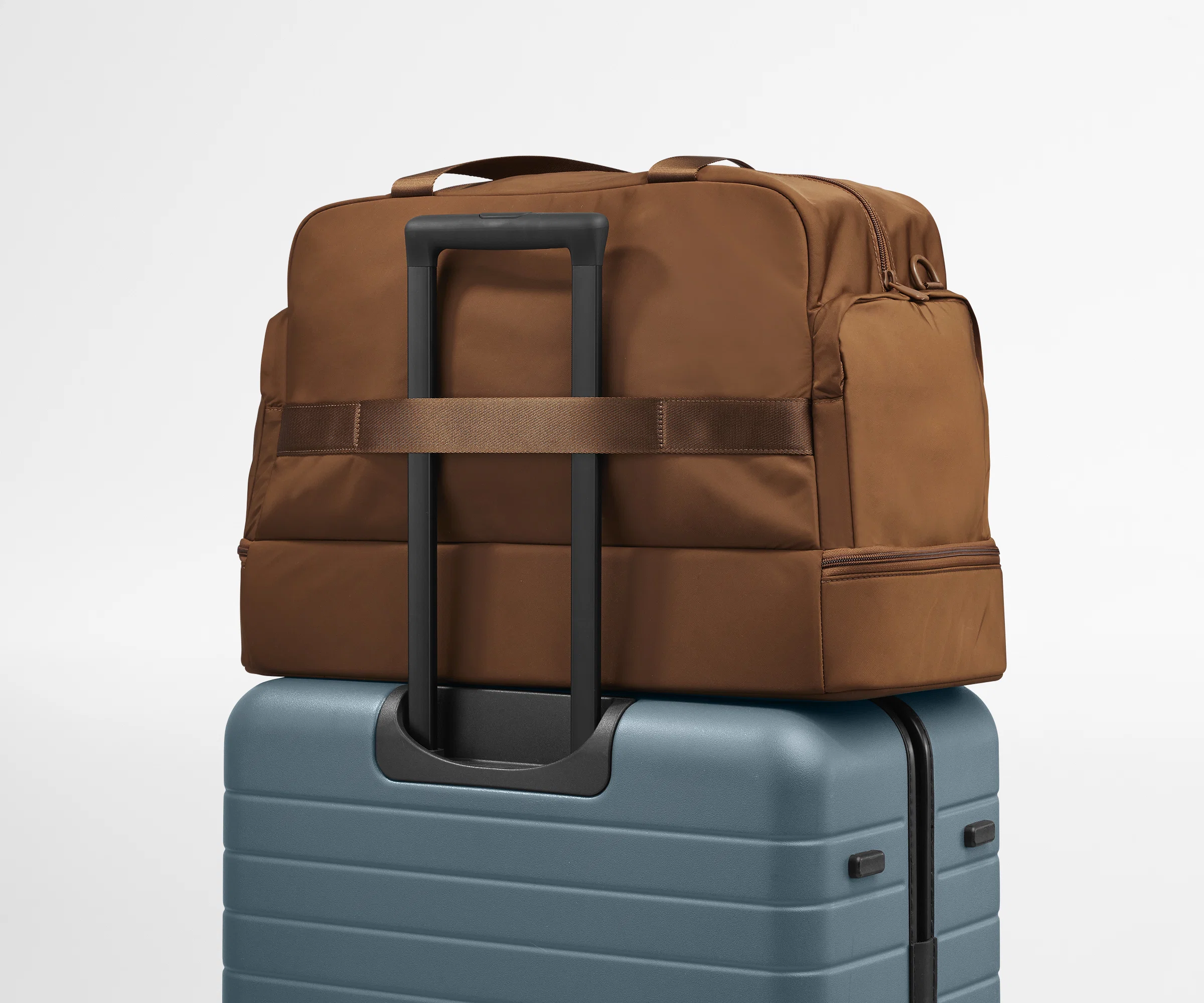 Featherlight Weekender in Amaro Brown - Image 8