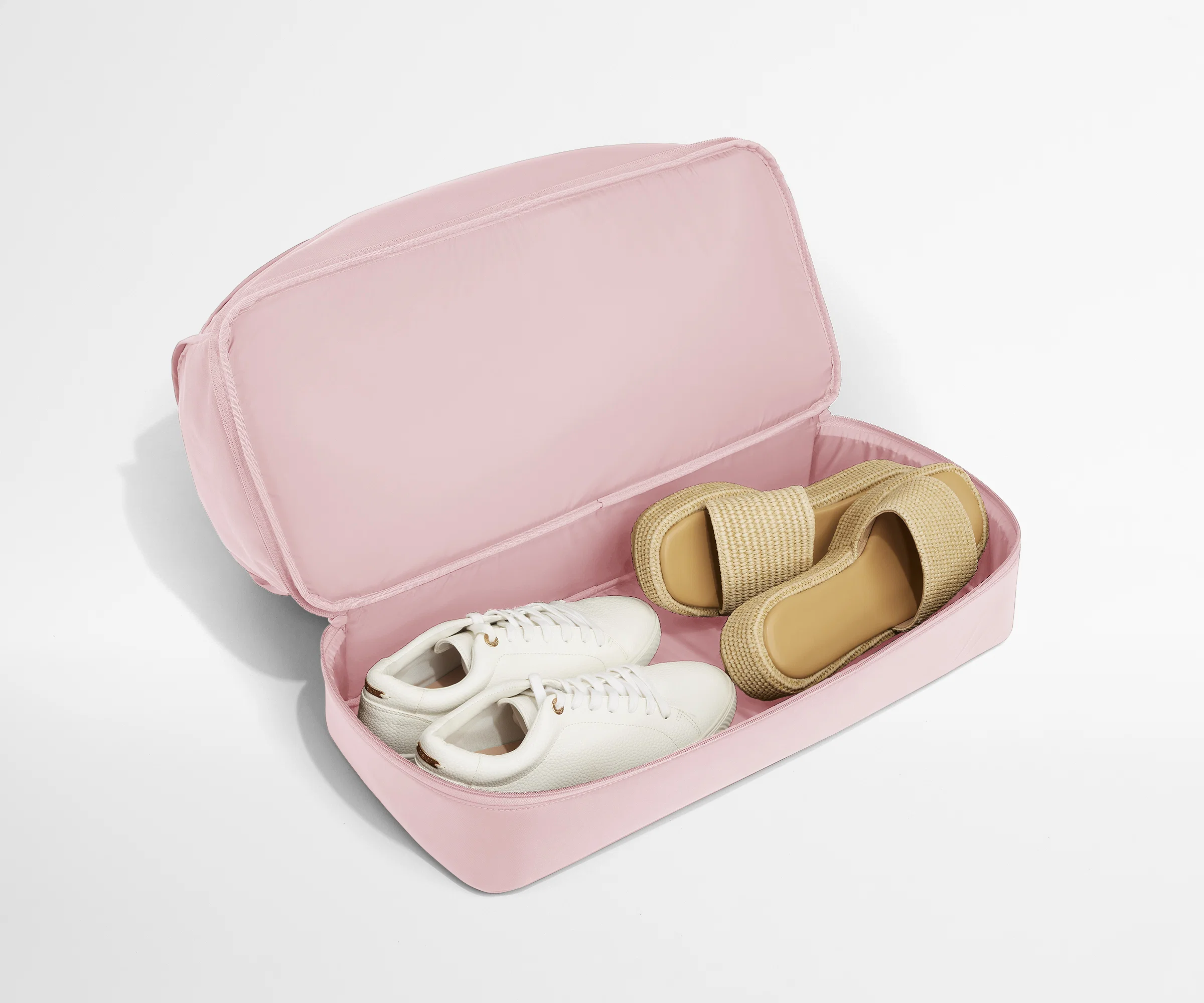Featherlight Weekender in Blush Pink - Image 4