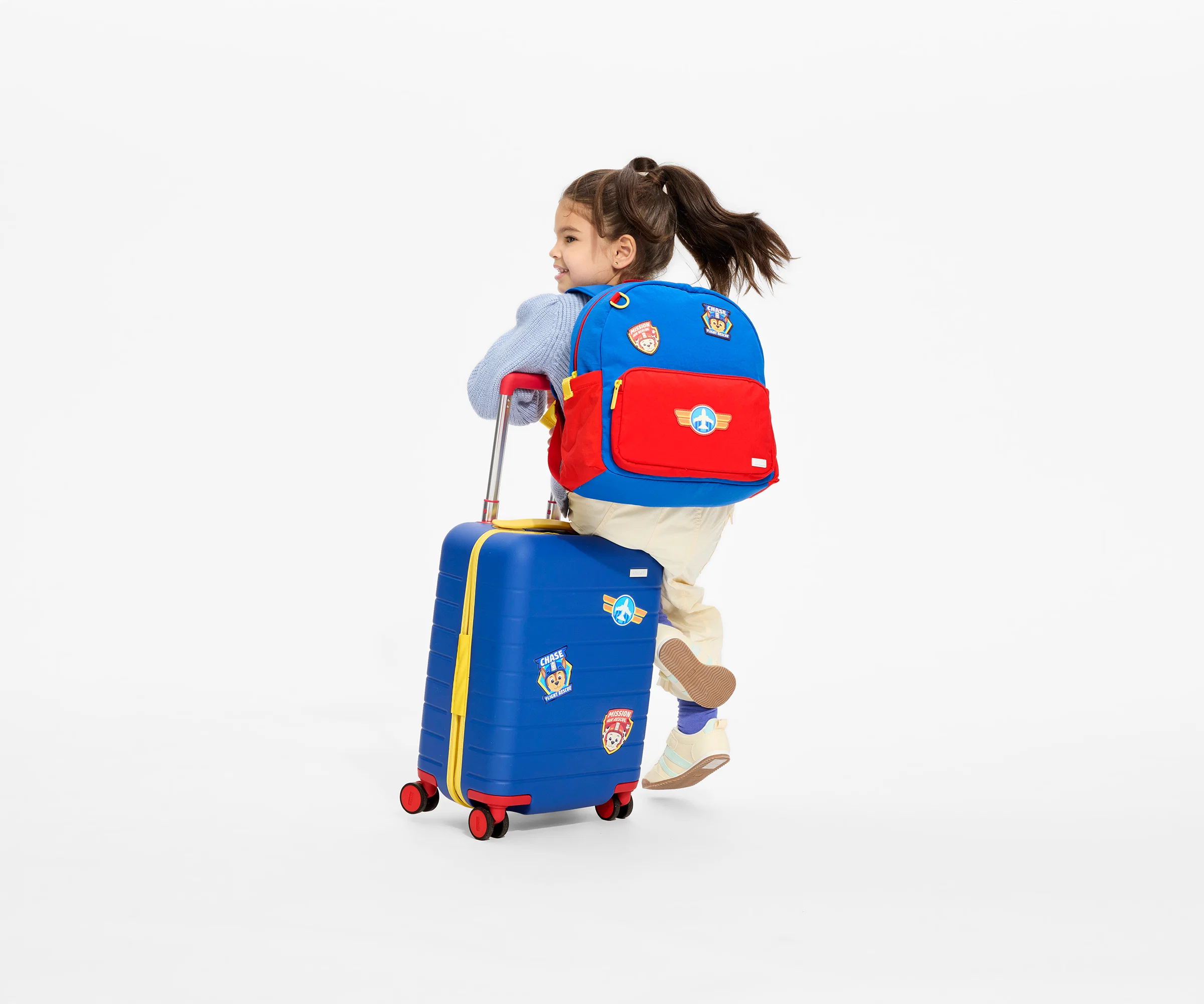 The Kids Carry-On in Chase Badge Blue - Image 7