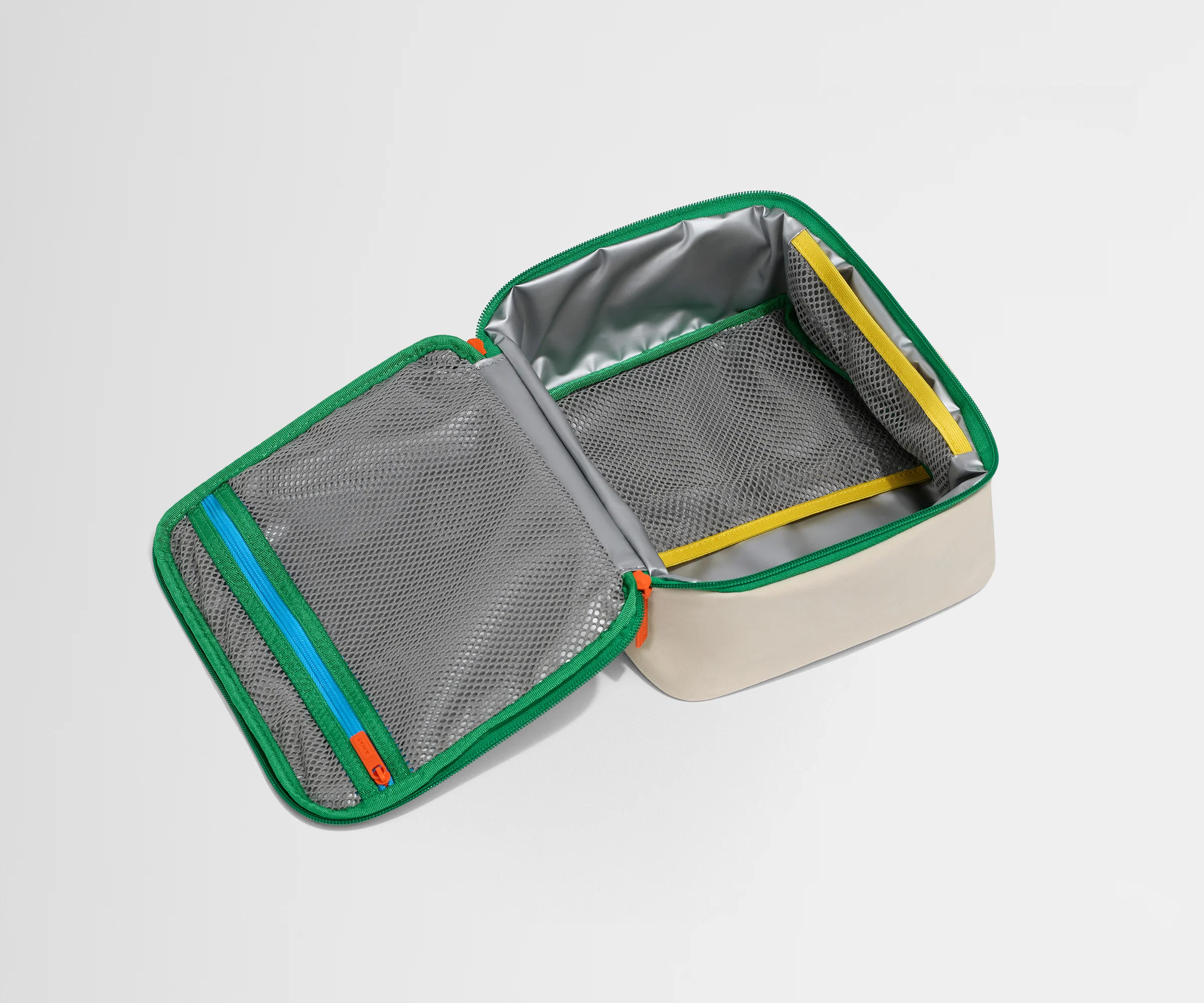 Kids Lunch Box in Marshmallow White - Image 3