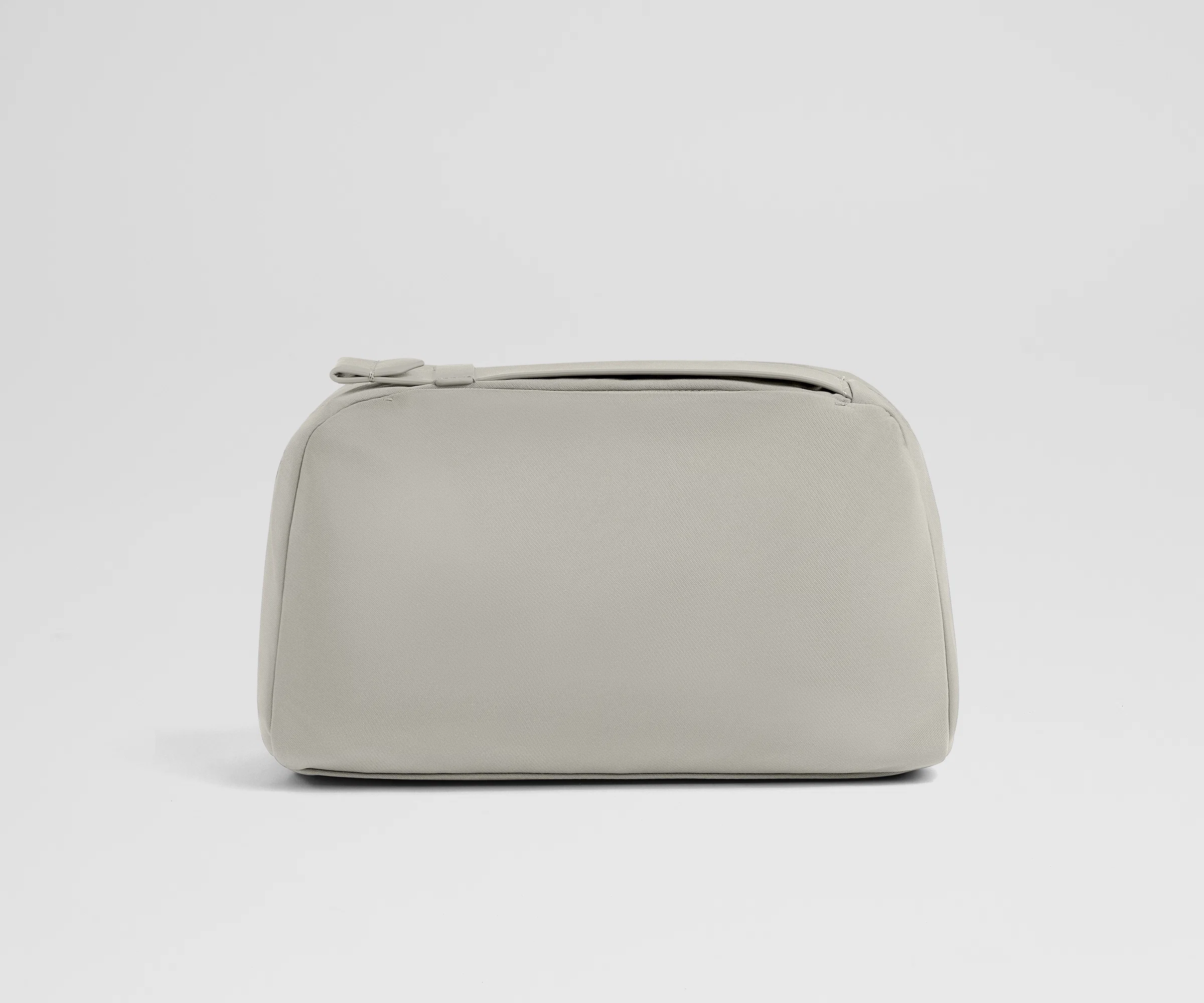 Large Toiletry Bag in Cloud Gray - Image 4