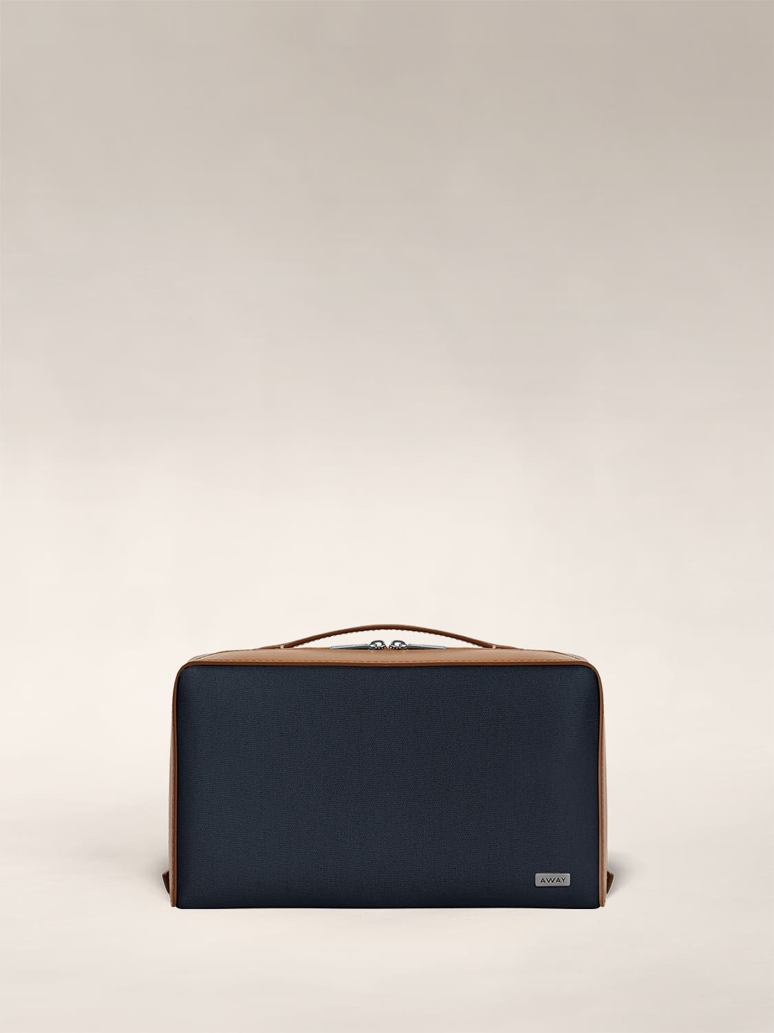 The Large Toiletry Bag in Marine - Image 10