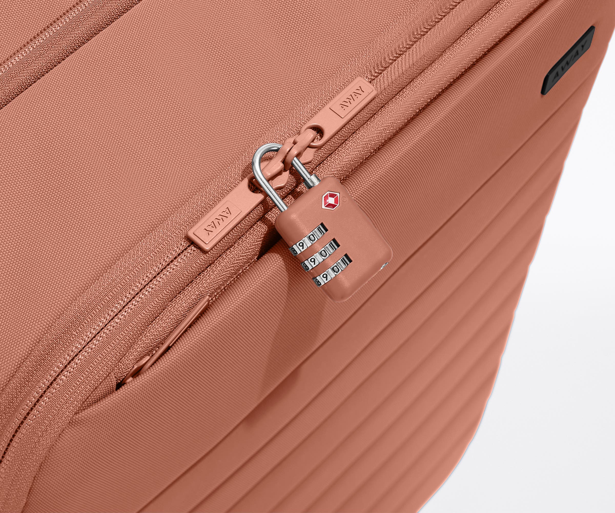 Softside Large in Clay Pink - Image 10