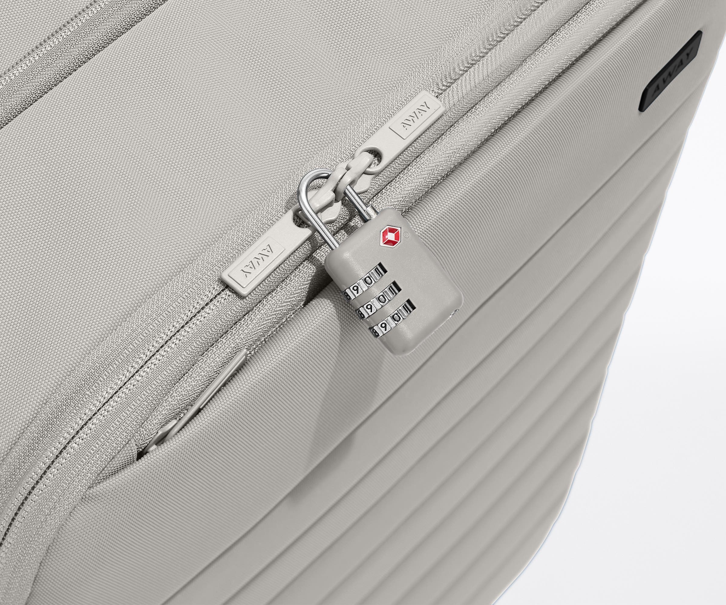 Softside Large in Cloud Gray - Image 10