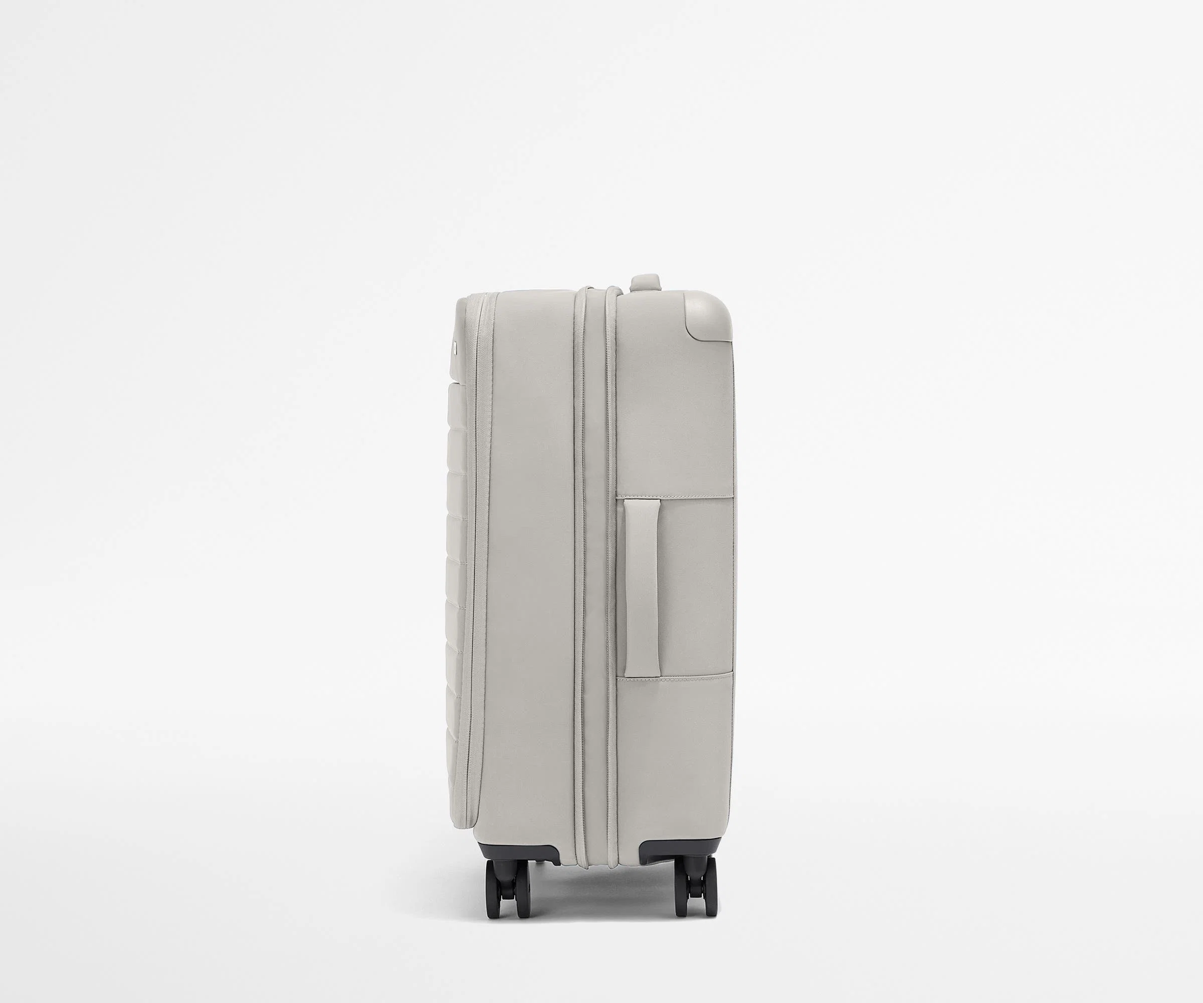 Softside Medium in Cloud Gray - Image 3