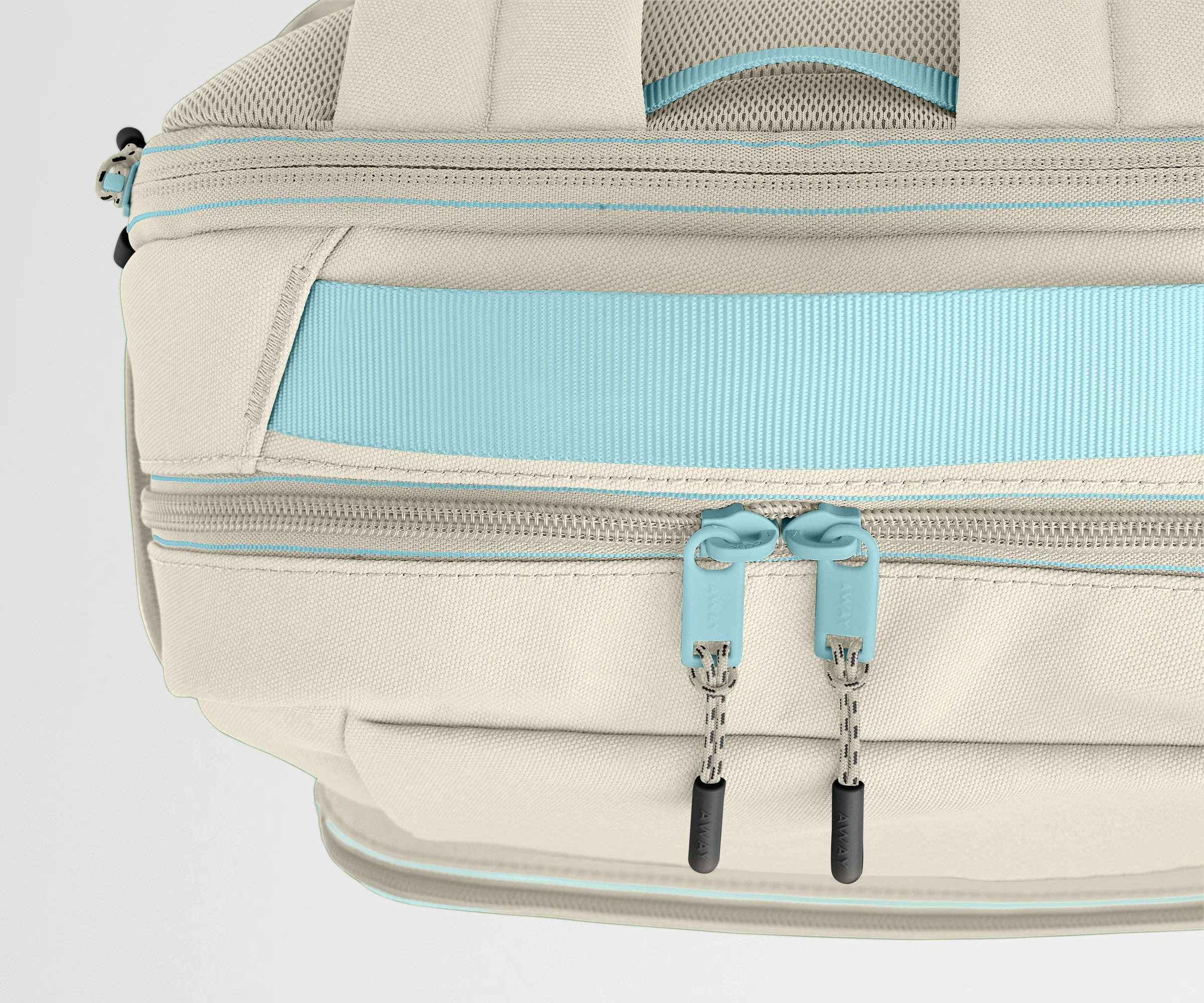Sport Backpack in Salt White - Image 7