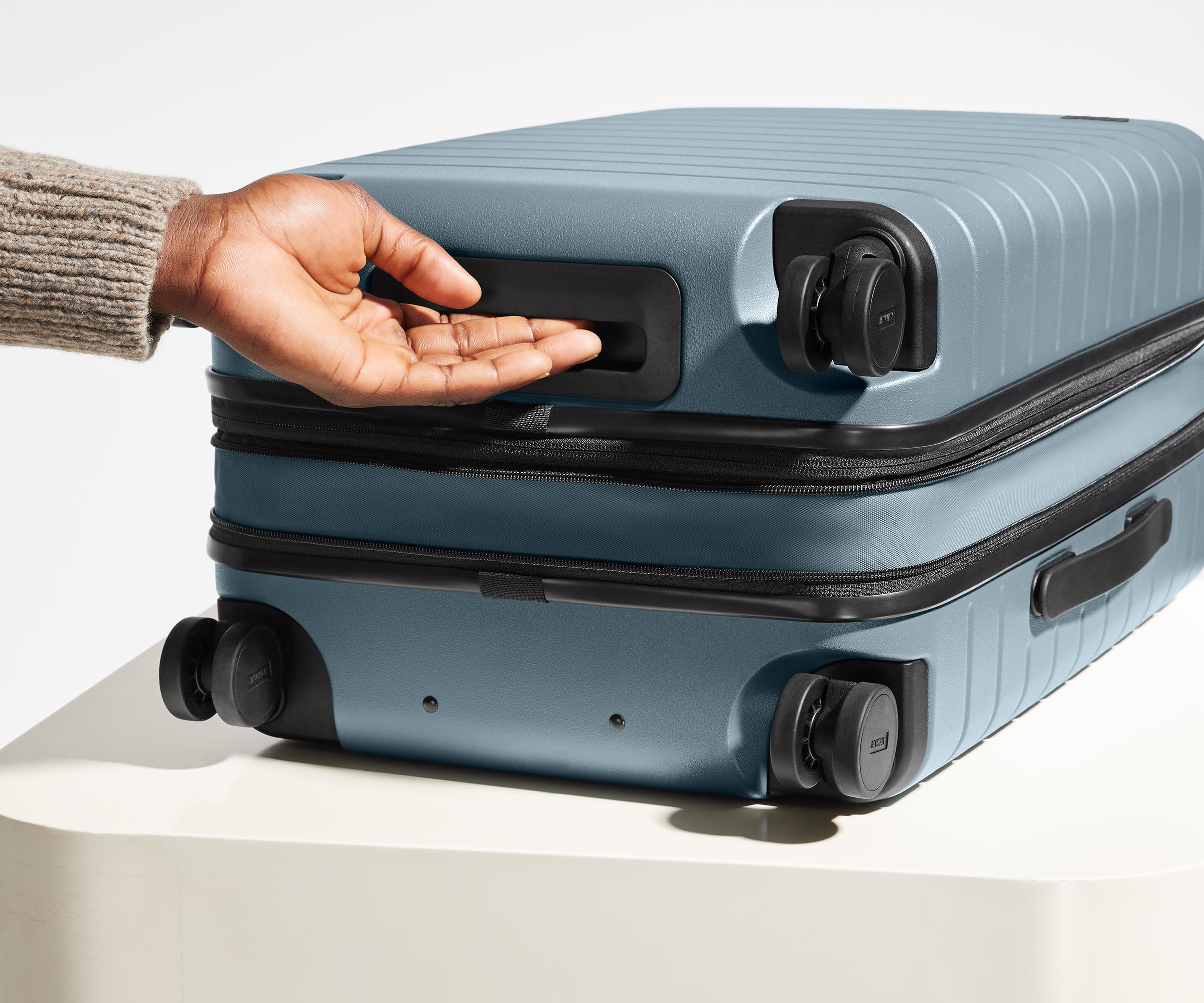 The Carry-On Flex in Coast Blue (DTM) - Image 22