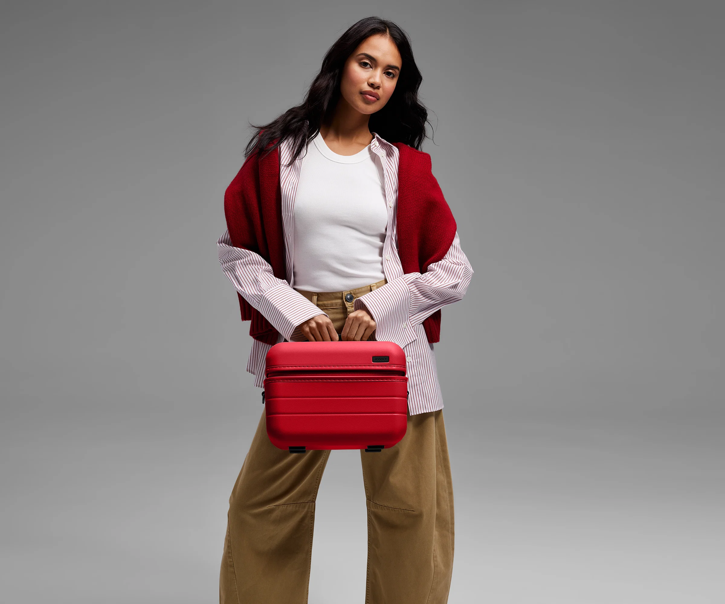 The Train Case in Cherry Red - Image 7