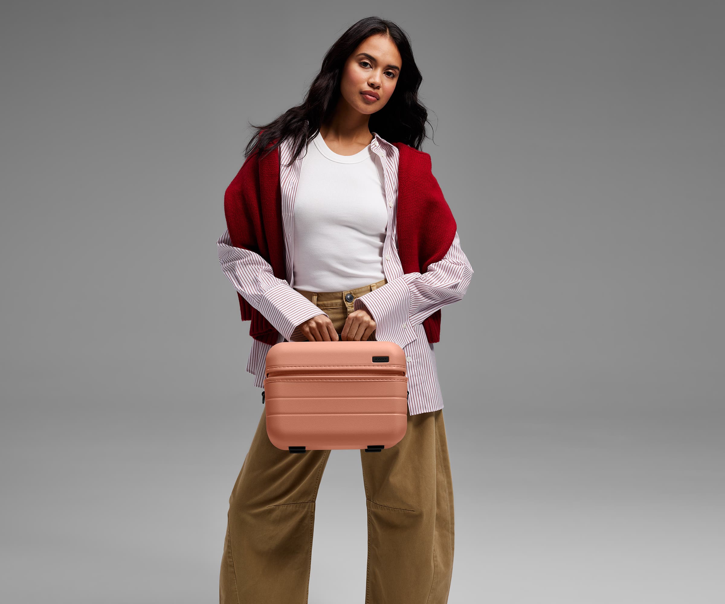 The Train Case in Clay Pink - Image 7