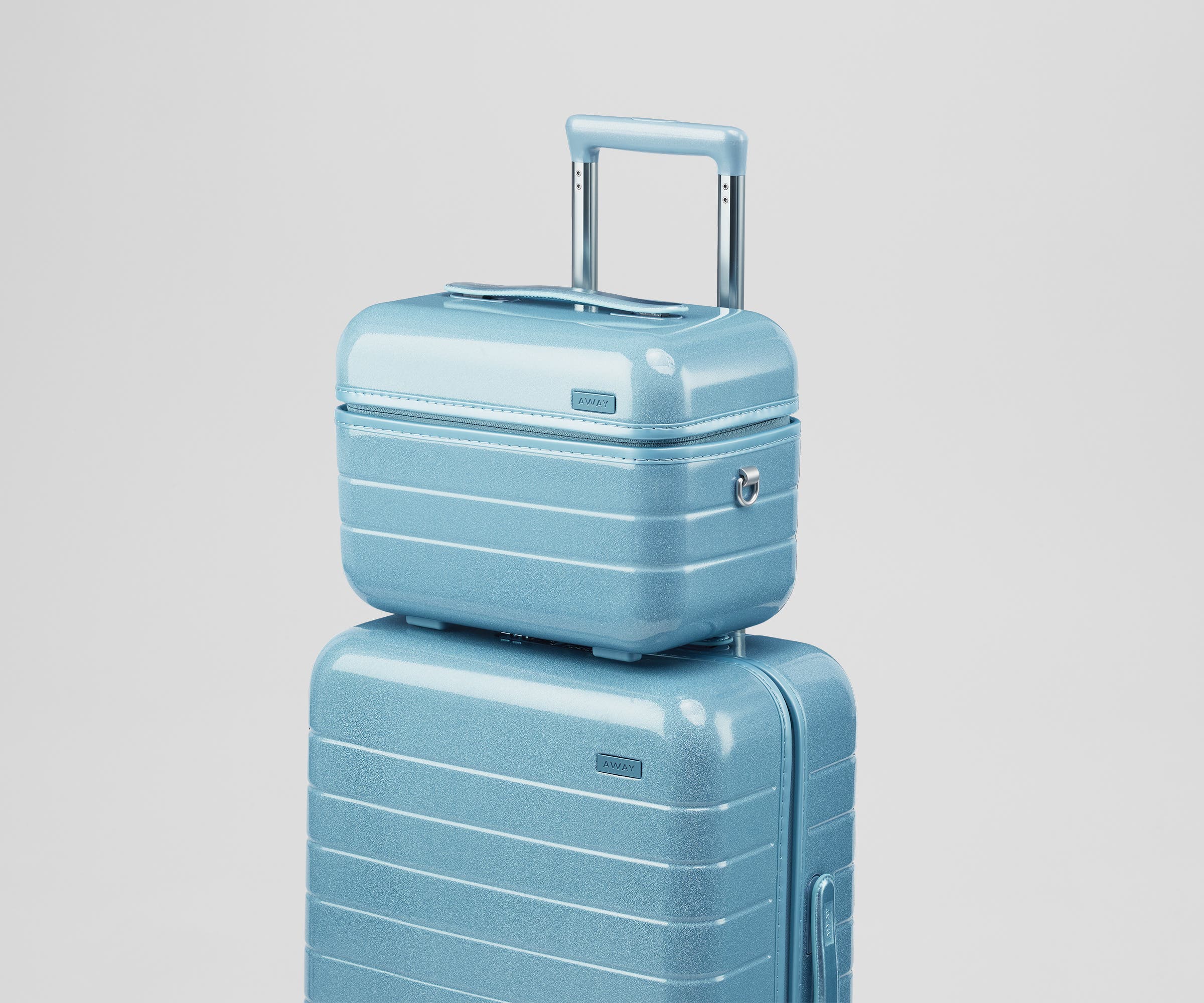 The Train Case in Galaxy Blue - Image 8