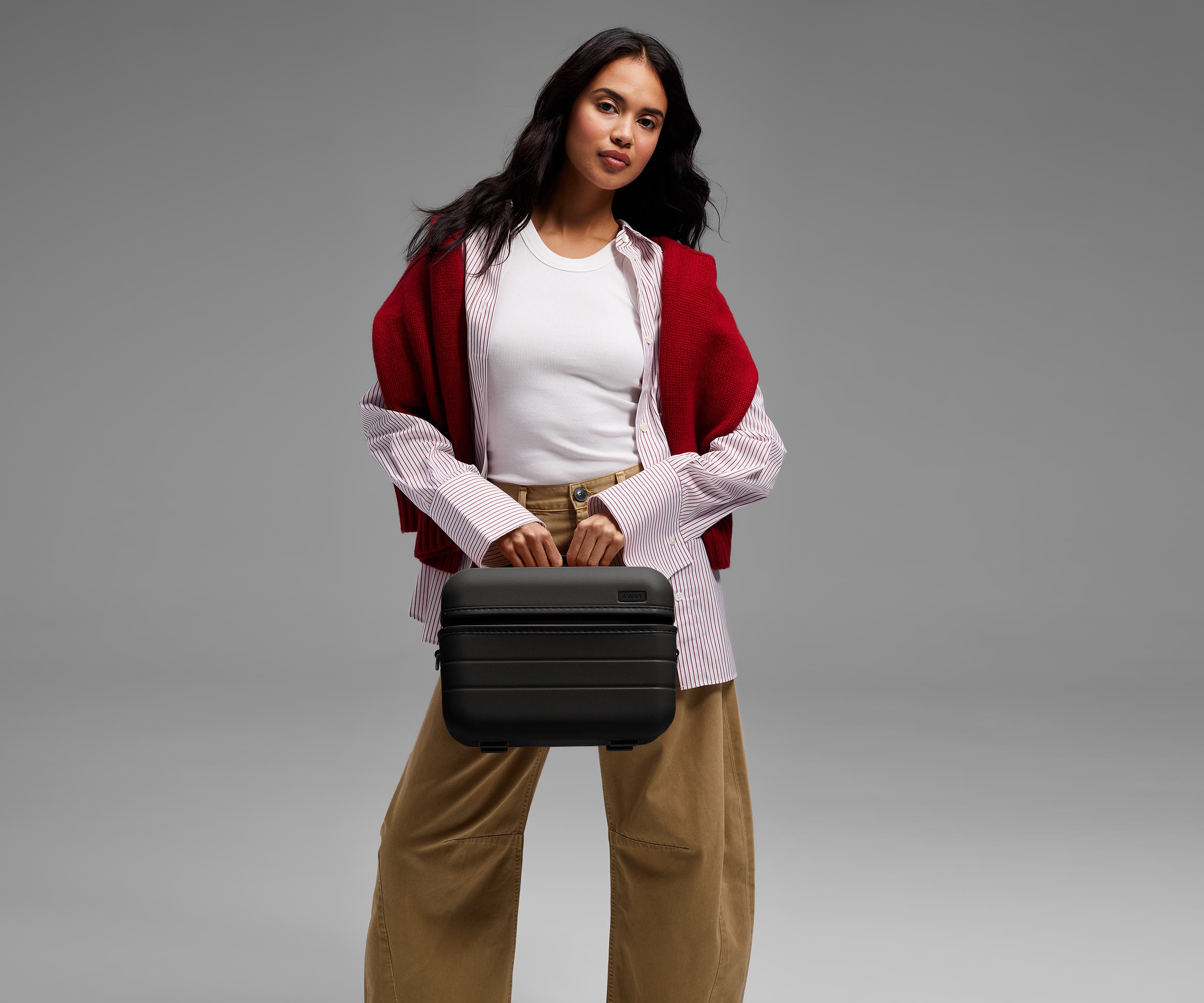 The Train Case in Jet Black - Image 7
