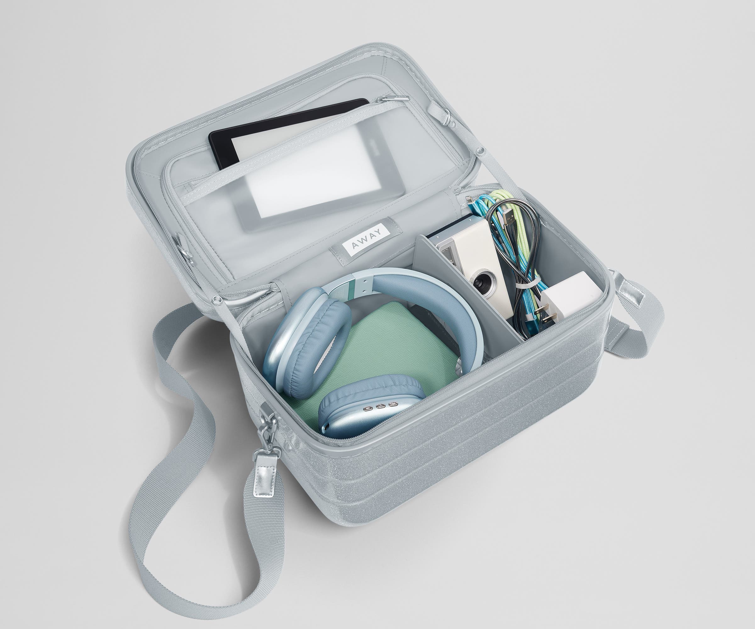 The Train Case in Supernova Silver - Image 4