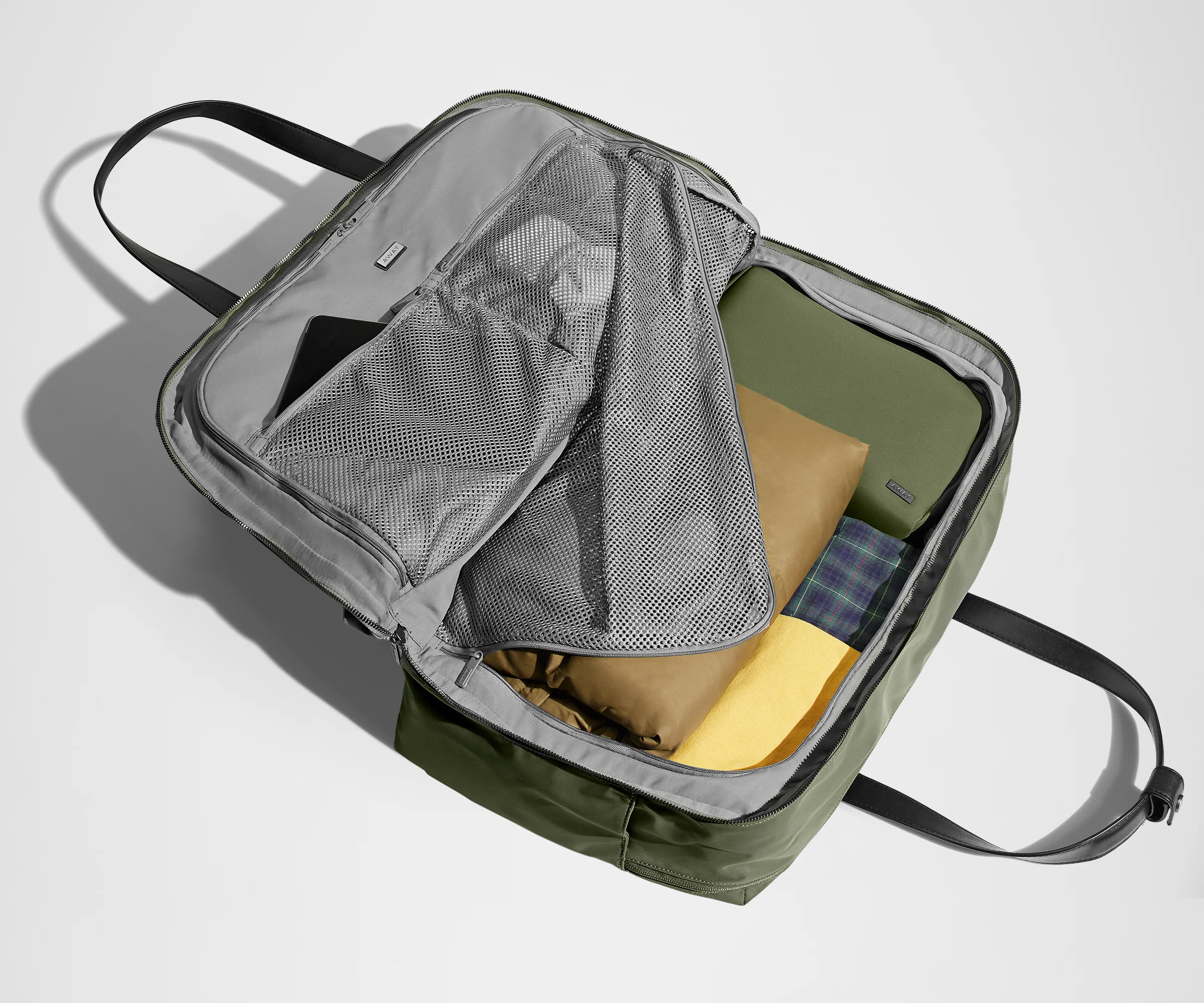 The Weekender in Olive Green - Image 3